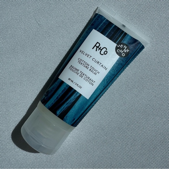 NWT R+Co VELVET CURTAIN Cotton Touch Texture Balm - Picture 2 of 3